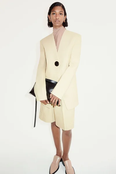 Look 12
